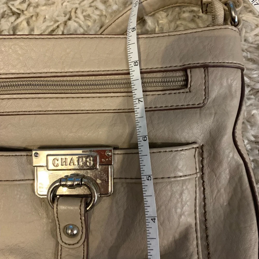 Chaps cross body bag